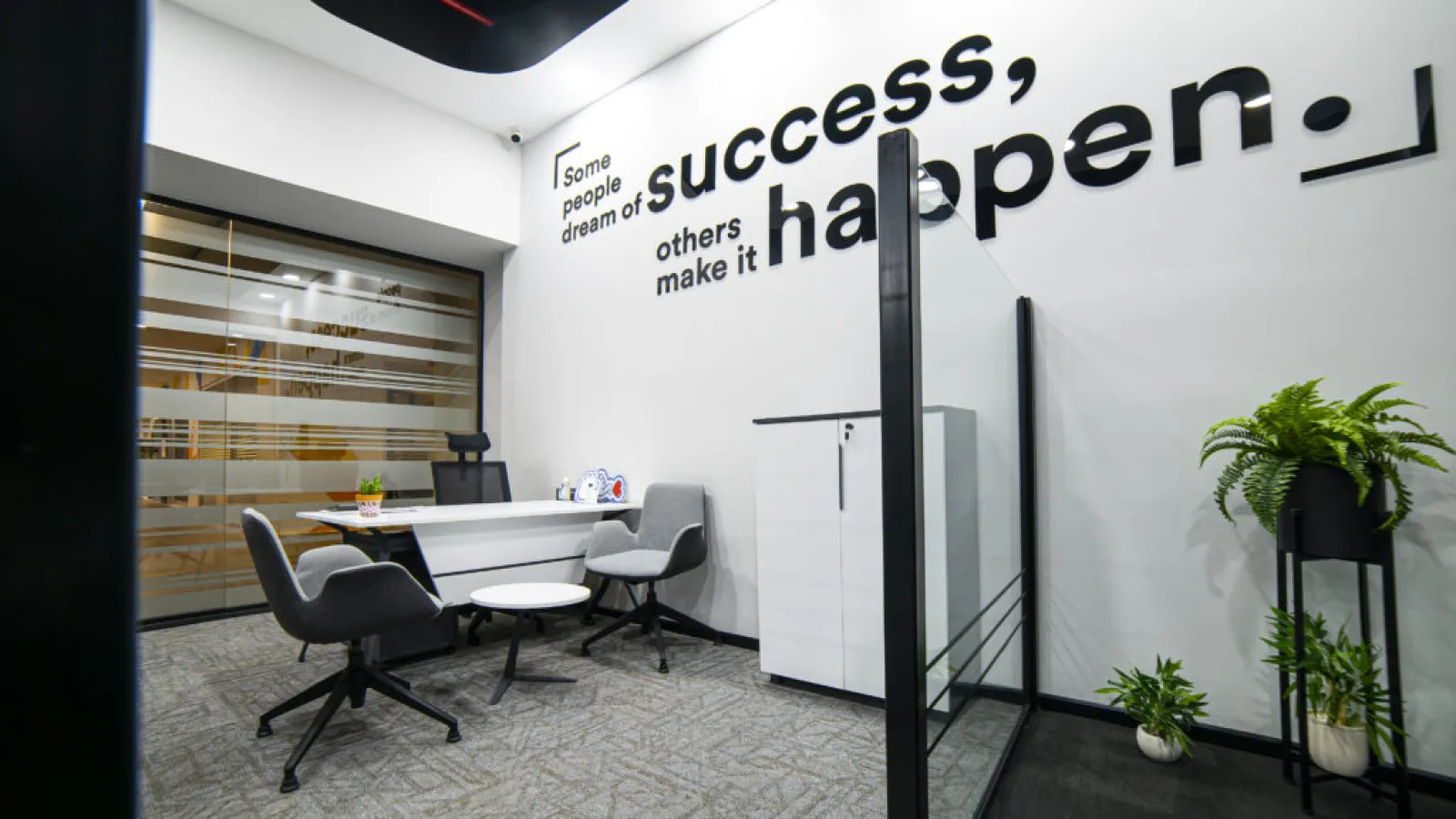 Güncel Dijital proje banner görseli